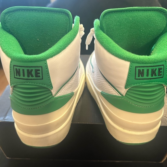 Jordan Air Retro Sneakers Box - Picture 4 of 5